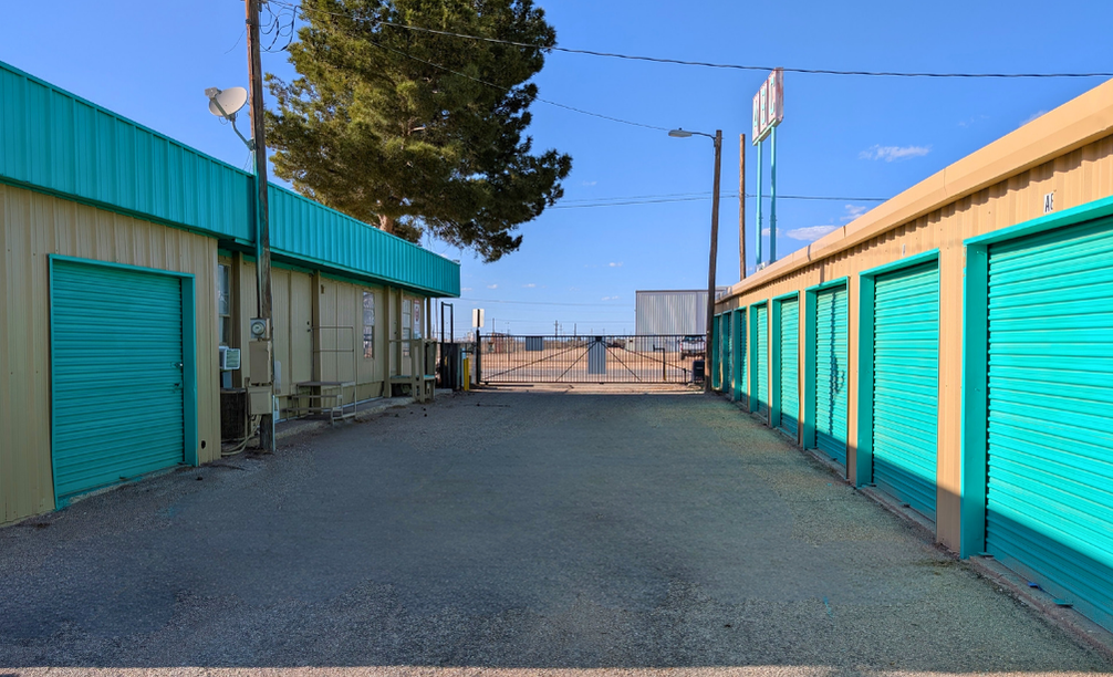Drive up outdoor parking and storage at Hobbs Self Storage New Mexico, West Broadway Place